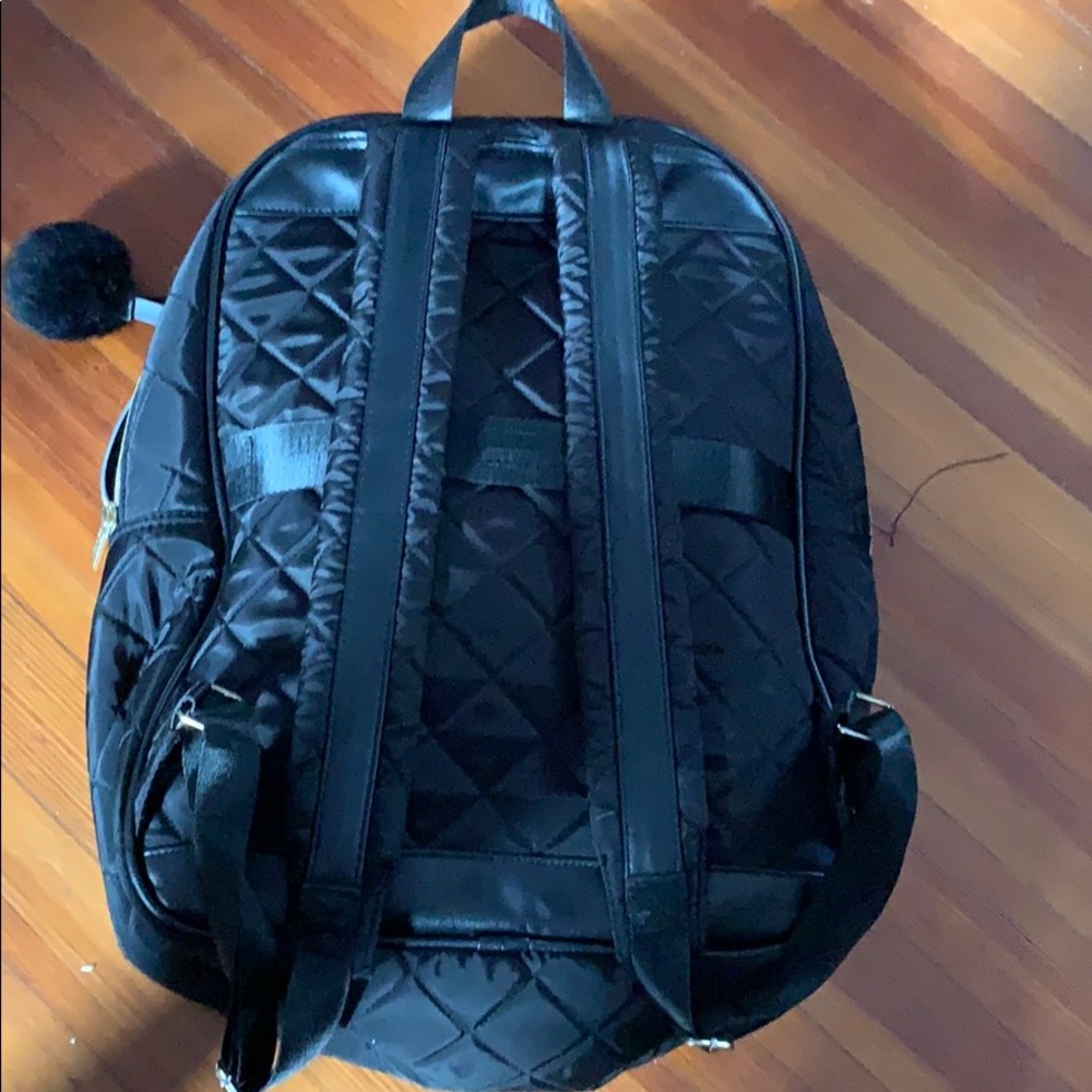 Black backpack - Picture 2 of 3